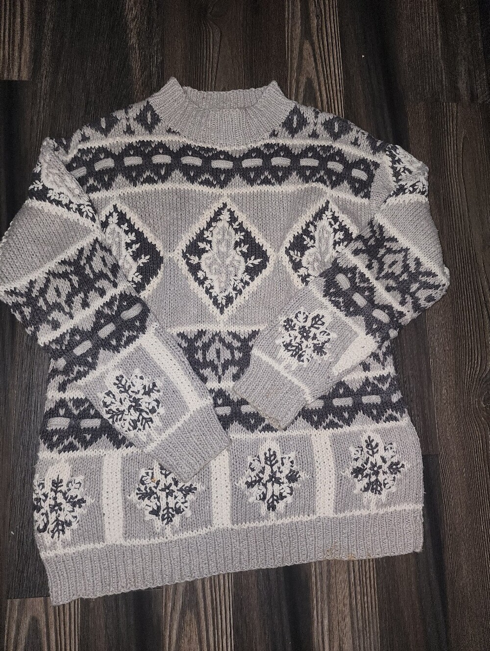 Vtg 90s Pullover Sweater Mock Neck Gray White Snowflakes Retro Heavy Geometric